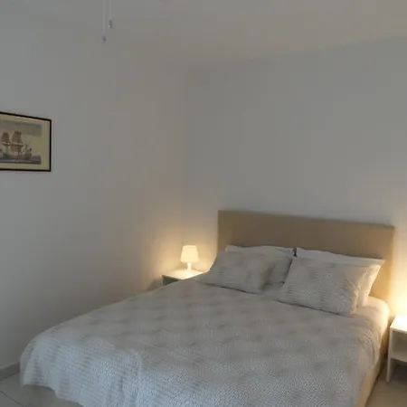 Apartment Grbin *