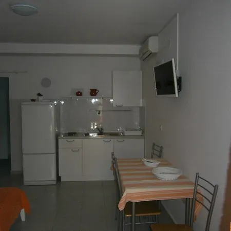 Grbin Apartment Lumbarda