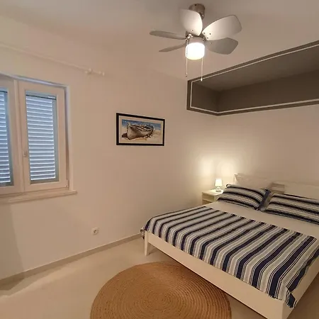 Grbin (adults Only) * Lumbarda