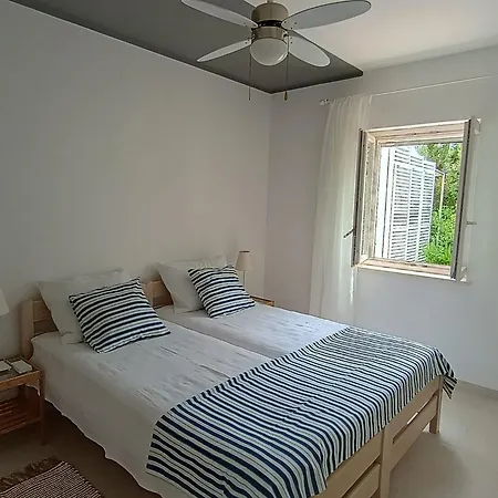 Grbin Apartment *