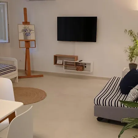Grbin Apartment Lumbarda