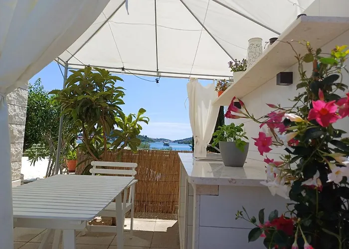 Grbin (adults Only) Lumbarda